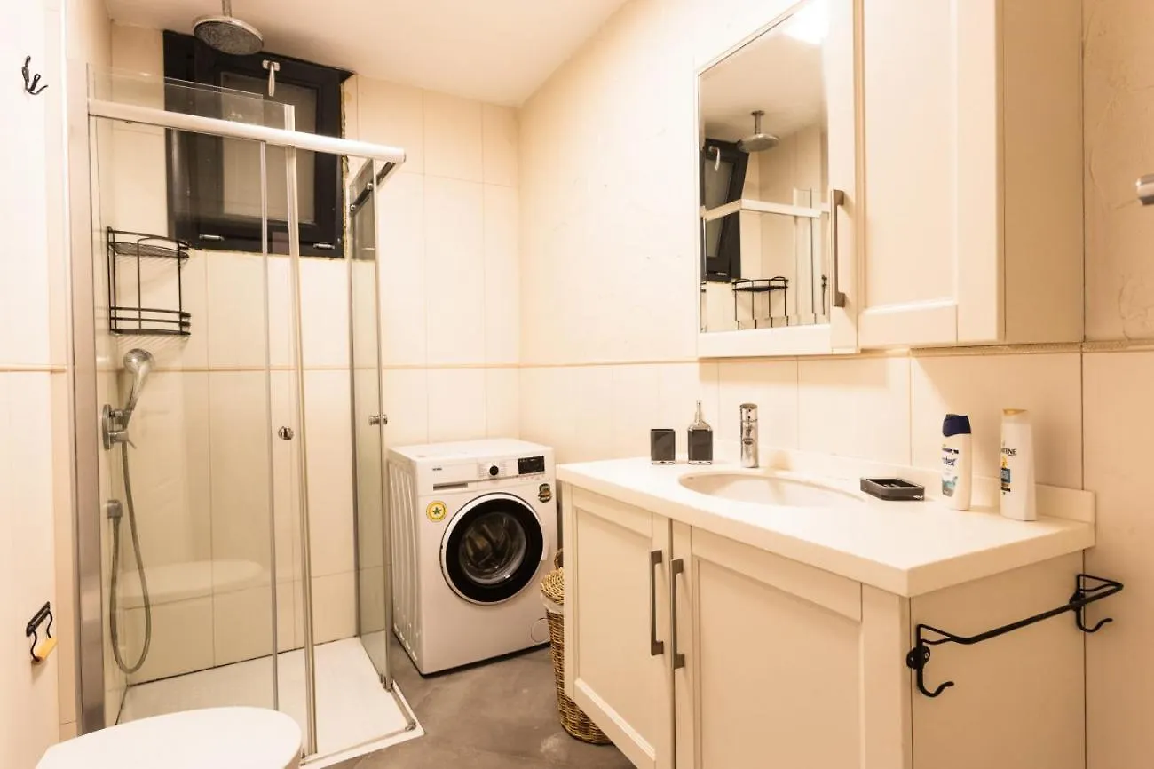 شقة Exceptional Flat With Galata Tower View In Beyoglu اسطنبول