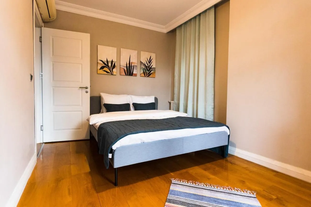 شقة Exceptional Flat With Galata Tower View In Beyoglu اسطنبول تركيا